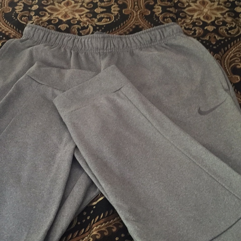 Nike Therma -Fit sweat pants